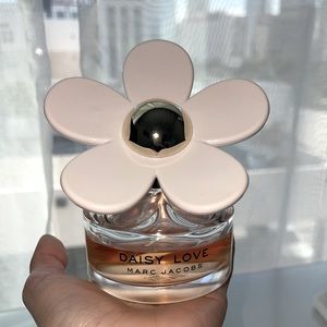 Marc Jacobs Daisy 3.4FL OZ/100ml
